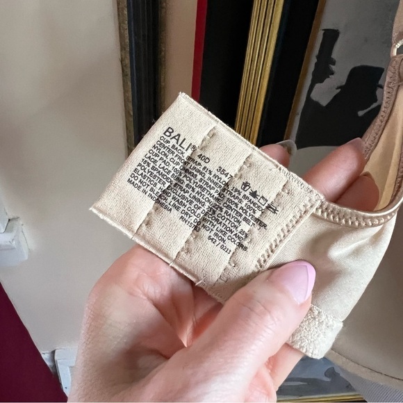 Bali Women's Neutral Nude One Smooth U Bra Side Support Size 40D - Picture 8 of 10